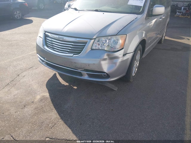Aukcja sprzedaży 2015 Chrysler Town & Country Touring, vin: 2C4RC1BG3FR601237, numer aukcji: 44711939
