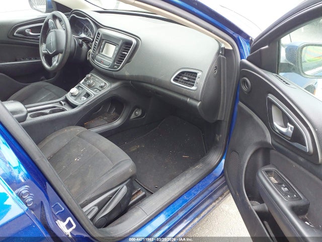 Продажа на аукционе авто 2016 Chrysler 200 Limited, vin: 1C3CCCAB7GN166121, номер лота: 44711962