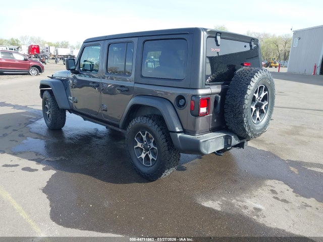 1C4HJXDN1KW519637 Jeep Wrangler Unlimited Sport S 4x4