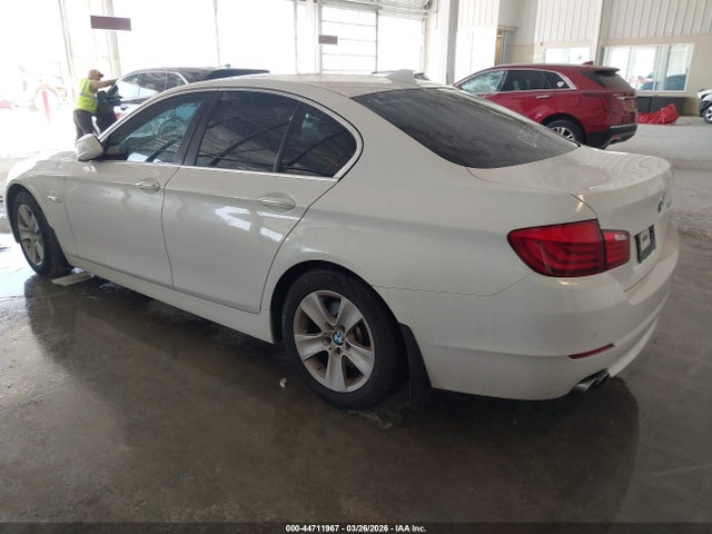 Продажа на аукционе авто 2011 Bmw 528i, vin: WBAFR1C54BDS35507, номер лота: 44711967