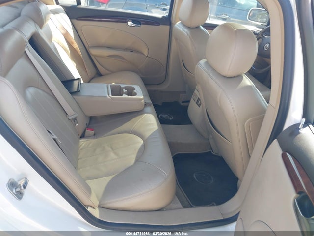 44711968 :رقم المزاد ، 1G4HE57YX7U223898 vin ، 2007 Buick Lucerne Cxs مزاد بيع
