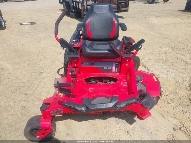 2019 Utility Utility Trailer & Gravely Lawnmower მანქანა იყიდება აუქციონზე, vin: 037681, აუქციონის ნომერი: 44711979