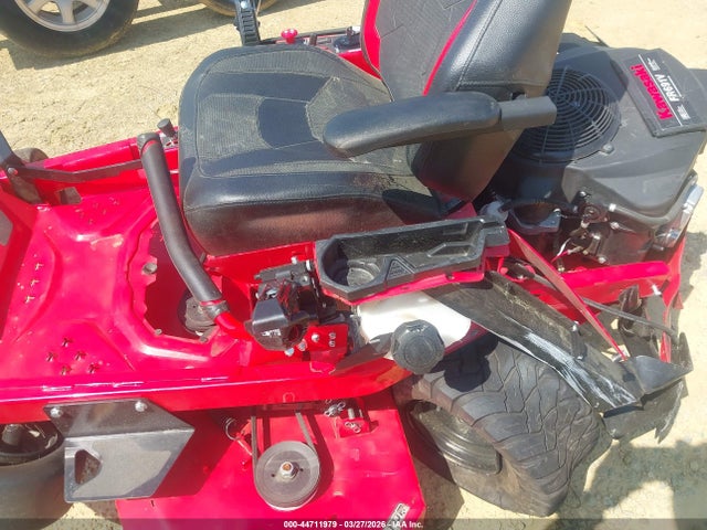 2019 Utility Utility Trailer & Gravely Lawnmower მანქანა იყიდება აუქციონზე, vin: 037681, აუქციონის ნომერი: 44711979