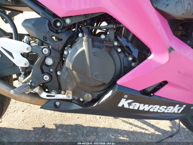 JKAEXKG13NDAE4482 Kawasaki EX400