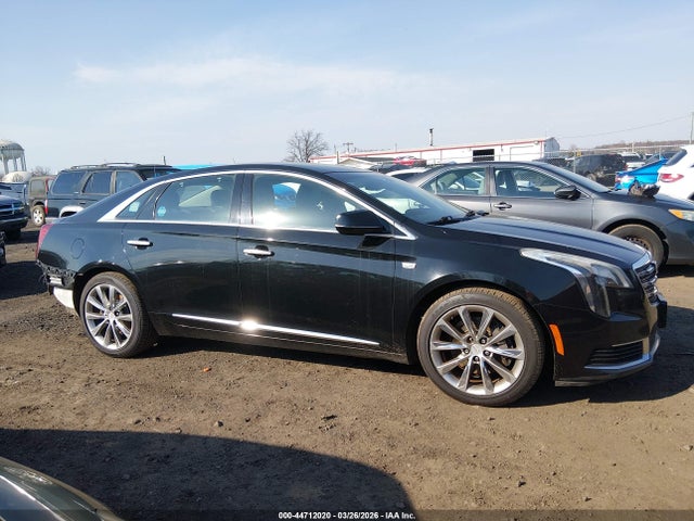 Продажа на аукционе авто 2018 Cadillac Xts W20 Livery Package, vin: 2G61U5S32J9127436, номер лота: 44712020