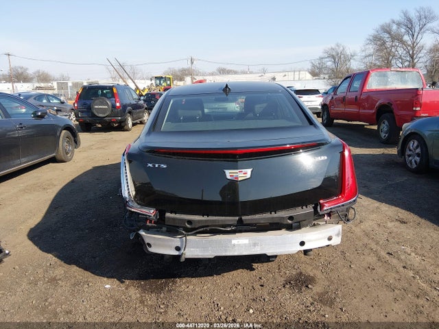 Продажа на аукционе авто 2018 Cadillac Xts W20 Livery Package, vin: 2G61U5S32J9127436, номер лота: 44712020