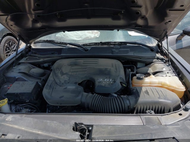 44712024 :رقم المزاد ، 2C3CDZAG9JH334059 vin ، 2018 Dodge Challenger Sxt Plus مزاد بيع
