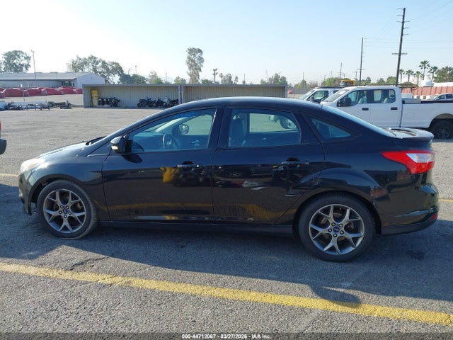 Ford FOCUS SE 2014 1FADP3F2XEL439628 Image 14