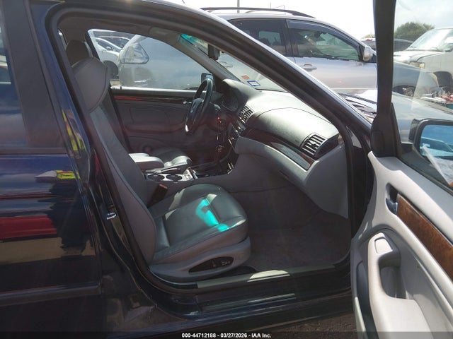 Продажа на аукционе авто 2003 Bmw 325i, vin: WBAET37483NJ24609, номер лота: 44712188