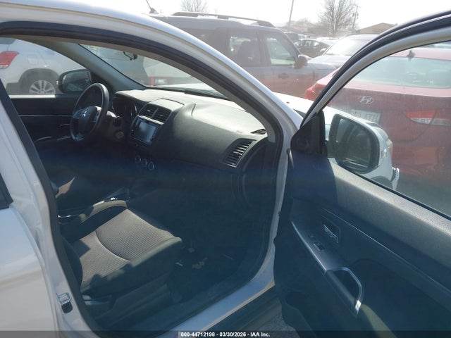 Продаж на аукціоні авто 2018 Mitsubishi Outlander Sport 2.0 Es, vin: JA4AP3AU6JU016484, номер лоту: 44712198