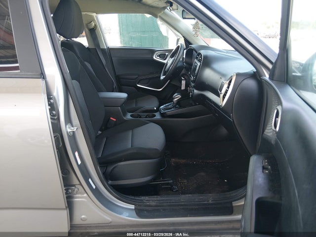 Продажа на аукционе авто 2024 Kia Soul Lx, vin: KNDJ23AU9R7921851, номер лота: 44712215