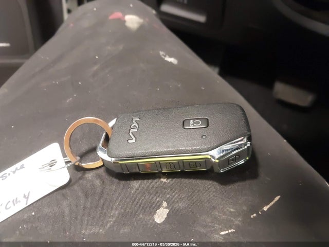 KNDCE3LG5N5138104 KIA Niro Ev Ex Premium