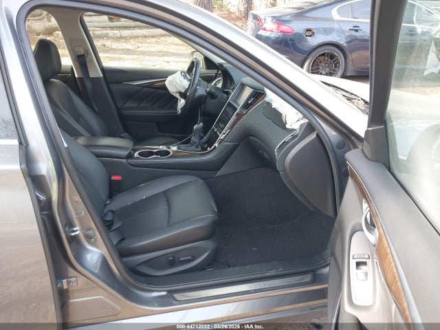 Auction sale of the 2018 Infiniti Q50 3.0t Luxe, vin: JN1EV7AR4JM610302, lot number: 44712232
