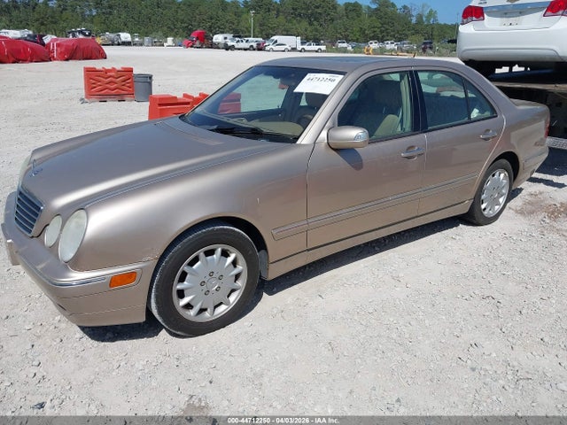 2001 Mercedes-benz E 320 მანქანა იყიდება აუქციონზე, vin: WDBJF65J51B213473, აუქციონის ნომერი: 44712250