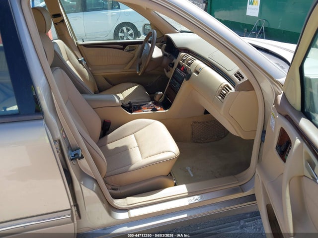 2001 Mercedes-benz E 320 მანქანა იყიდება აუქციონზე, vin: WDBJF65J51B213473, აუქციონის ნომერი: 44712250