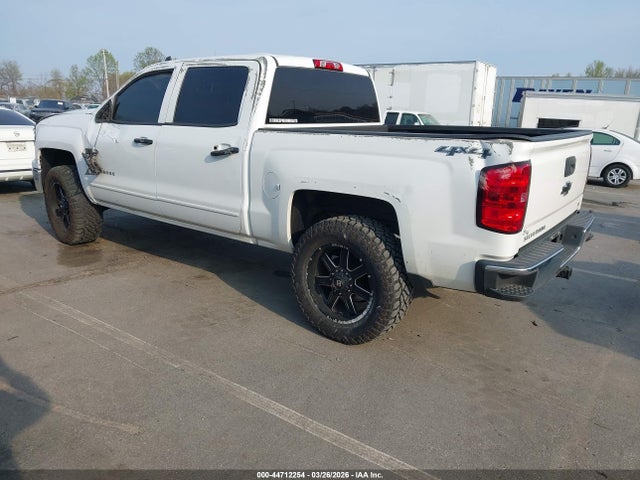 44712254 :رقم المزاد ، 3GCUKREH1FG211596 vin ، 2015 Chevrolet Silverado 1500 1lt مزاد بيع