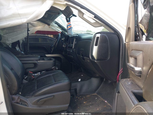44712254 :رقم المزاد ، 3GCUKREH1FG211596 vin ، 2015 Chevrolet Silverado 1500 1lt مزاد بيع