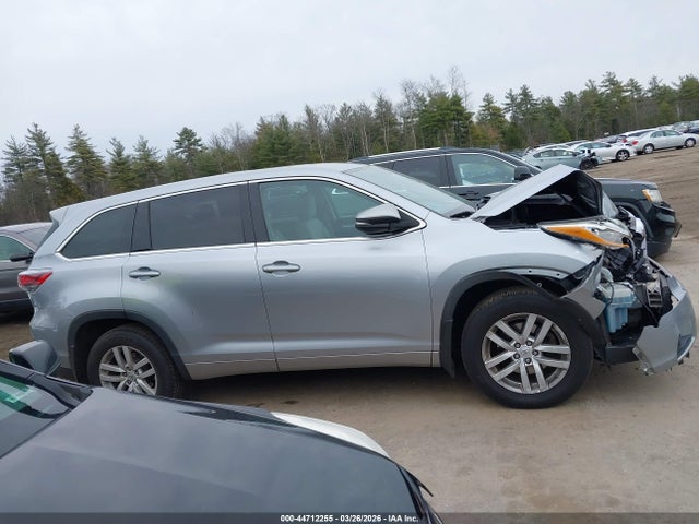 Toyota Highlander Le V6 2015 5TDBKRFH3FS073695 Image 14