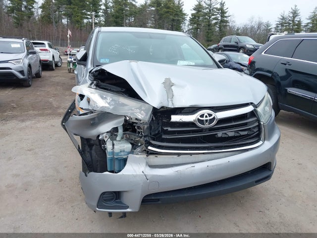 Toyota Highlander Le V6 2015 5TDBKRFH3FS073695 Image 6