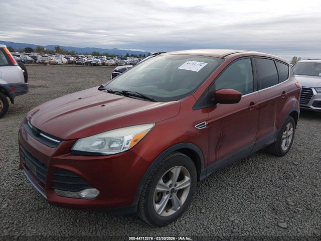 1FMCU9GX5EUA30390 Ford ESCAPE SE