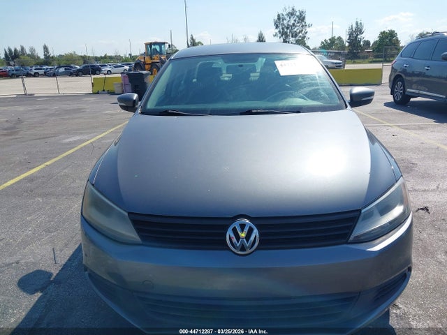 Продажа на аукционе авто 2012 Volkswagen Jetta 2.5l Se, vin: 3VWDX7AJ7CM347675, номер лота: 44712287