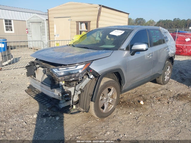 44712326 :رقم المزاد ، 2T3K1RFV1PC216251 vin ، 2023 Toyota Rav4 Le مزاد بيع