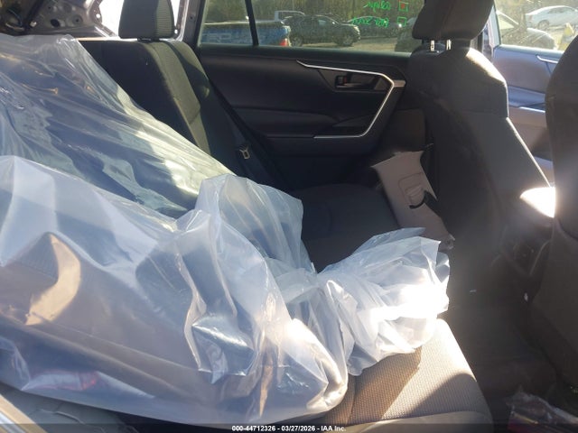 44712326 :رقم المزاد ، 2T3K1RFV1PC216251 vin ، 2023 Toyota Rav4 Le مزاد بيع