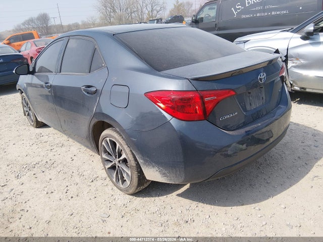 2019 TOYOTA COROLLA 2T1BURHE2KC202462 Photo 2