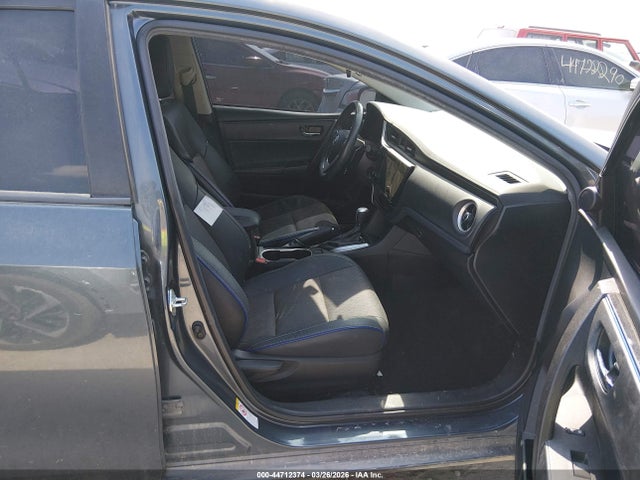 2019 TOYOTA COROLLA 2T1BURHE2KC202462 Photo 4