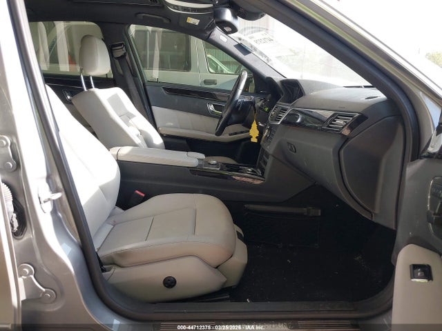 2010 Mercedes-benz E 350 4matic მანქანა იყიდება აუქციონზე, vin: WDDHF8HB7AA104346, აუქციონის ნომერი: 44712375