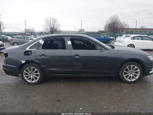2020 Audi A4 Premium 40 Tfsi Front-wheel Drive S Tronic მანქანა იყიდება აუქციონზე, vin: WAUGMAF47LN012346, აუქციონის ნომერი: 44712378