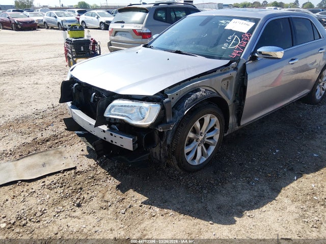 Продажа на аукционе авто 2015 Chrysler 300c Awd, vin: 2C3CCAKG6FH808544, номер лота: 44712396