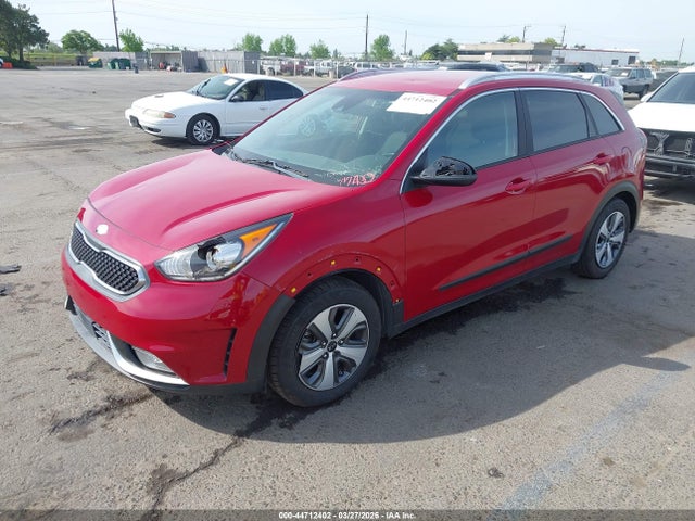 KNDCB3LC6H5101248 KIA NIRO LX