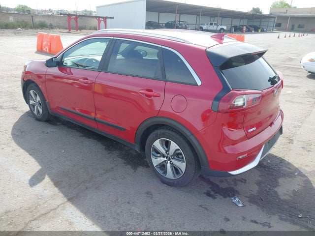 KNDCB3LC6H5101248 KIA NIRO LX