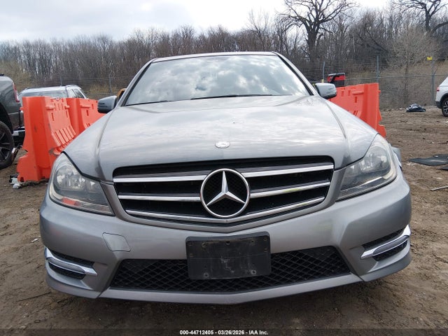 Aukcja sprzedaży 2014 Mercedes-benz C 300 Sport 4matic, vin: WDDGF8AB1ER324630, numer aukcji: 44712405