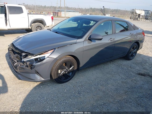 KMHLM4AG0PU576447 Hyundai ELANTRA SEL
