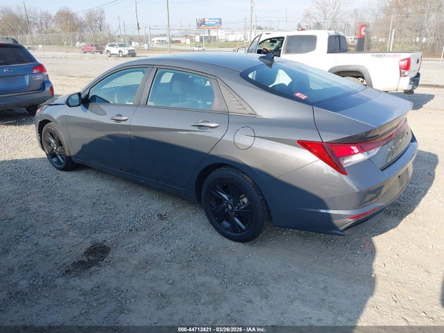 KMHLM4AG0PU576447 Hyundai ELANTRA SEL