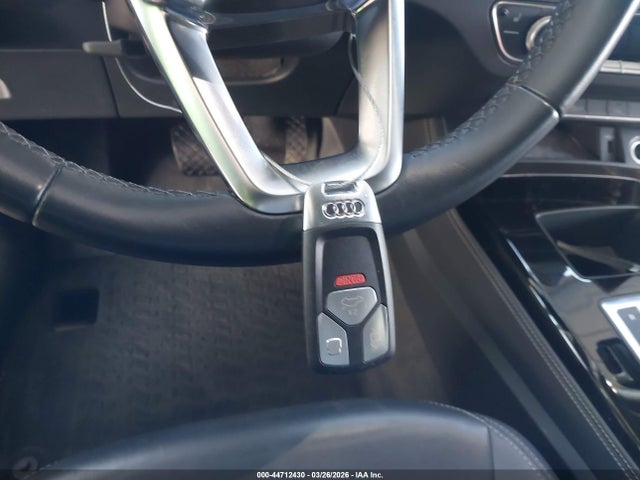 Продаж на аукціоні авто 2022 Audi Q5 Premium Plus 40 Tfsi Quattro S Tronic, vin: WA1BBAFY6N2086040, номер лоту: 44712430