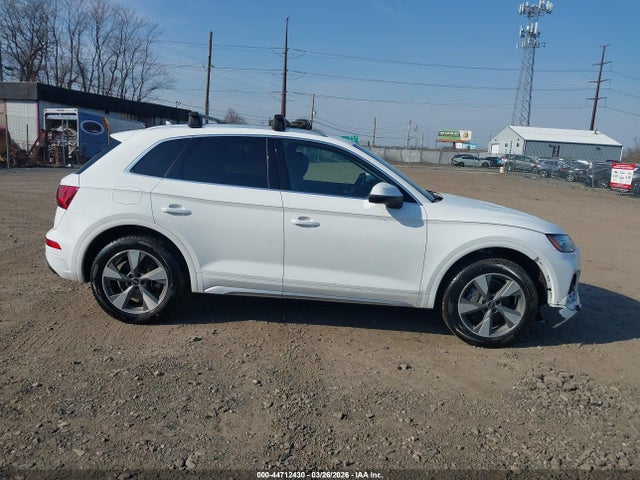 Продаж на аукціоні авто 2022 Audi Q5 Premium Plus 40 Tfsi Quattro S Tronic, vin: WA1BBAFY6N2086040, номер лоту: 44712430
