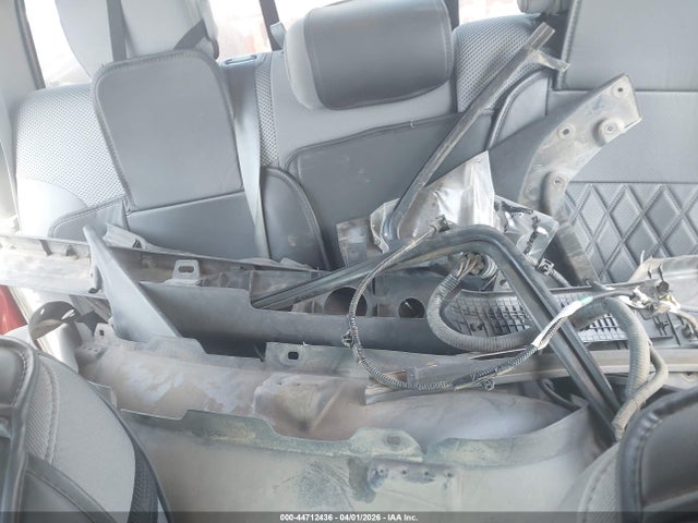 Toyota Tacoma Base V6 2015 3TMLU4EN5FM180000 Image 8