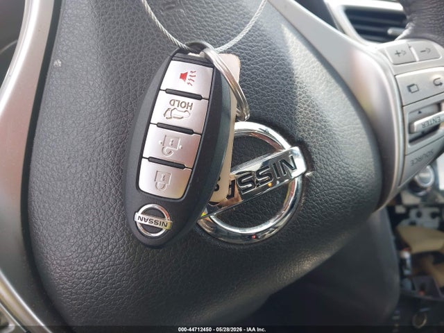2016 Nissan Rogue Sl მანქანა იყიდება აუქციონზე, vin: 5N1AT2MT4GC775417, აუქციონის ნომერი: 44712450