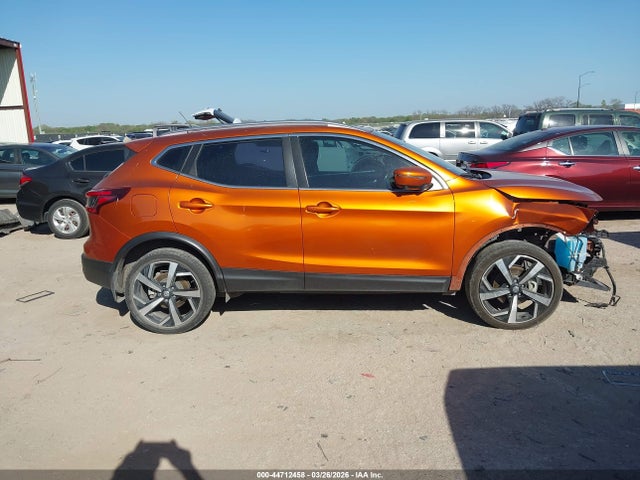 2022 Nissan Rogue Sport Sl Awd Xtronic Cvt მანქანა იყიდება აუქციონზე, vin: JN1BJ1CW7NW498653, აუქციონის ნომერი: 44712458