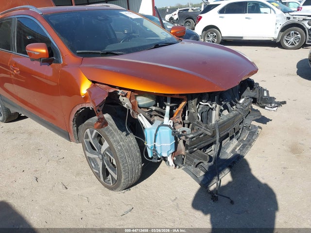 2022 Nissan Rogue Sport Sl Awd Xtronic Cvt მანქანა იყიდება აუქციონზე, vin: JN1BJ1CW7NW498653, აუქციონის ნომერი: 44712458