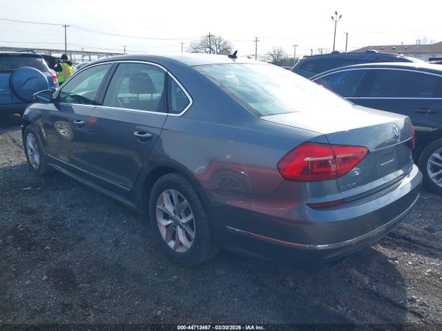Aukcja sprzedaży 2016 Volkswagen Passat 1.8t S, vin: 1VWAT7A32GC023637, numer aukcji: 44712467