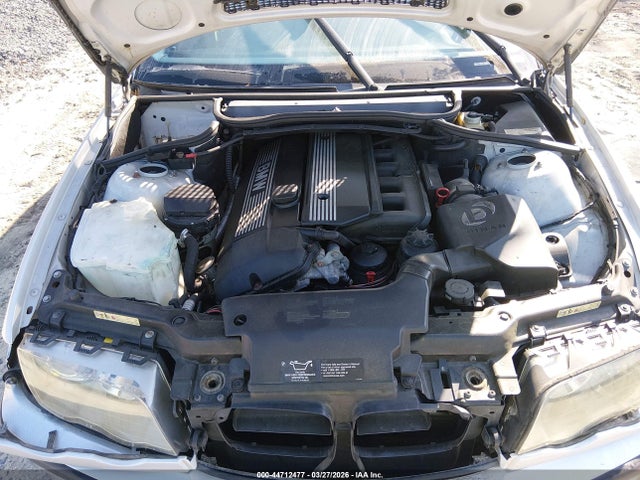 44712477 :رقم المزاد ، WBAAV53421FT00605 vin ، 2001 Bmw 330i مزاد بيع