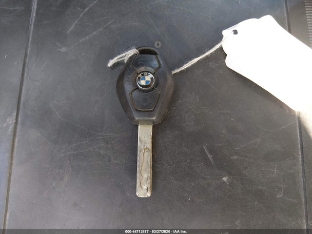 44712477 :رقم المزاد ، WBAAV53421FT00605 vin ، 2001 Bmw 330i مزاد بيع