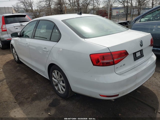 Продажа на аукционе авто 2015 Volkswagen Jetta 1.8t Se, vin: 3VWD17AJ8FM423457, номер лота: 44712484