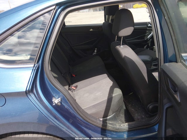 Продажа на аукционе авто 2021 Volkswagen Jetta 1.4t R-line/1.4t S/1.4t Se, vin: 3VWC57BU8MM095494, номер лота: 44712494
