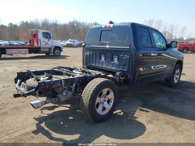Продаж на аукціоні авто 2020 Ram 1500 Big Horn  4x4 6'4 Box, vin: 1C6SRFBT9LN196768, номер лоту: 44712500