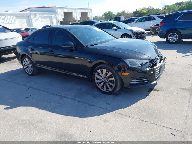 2017 AUDI A4 WAUGNAF4XHN004505 Photo 0
